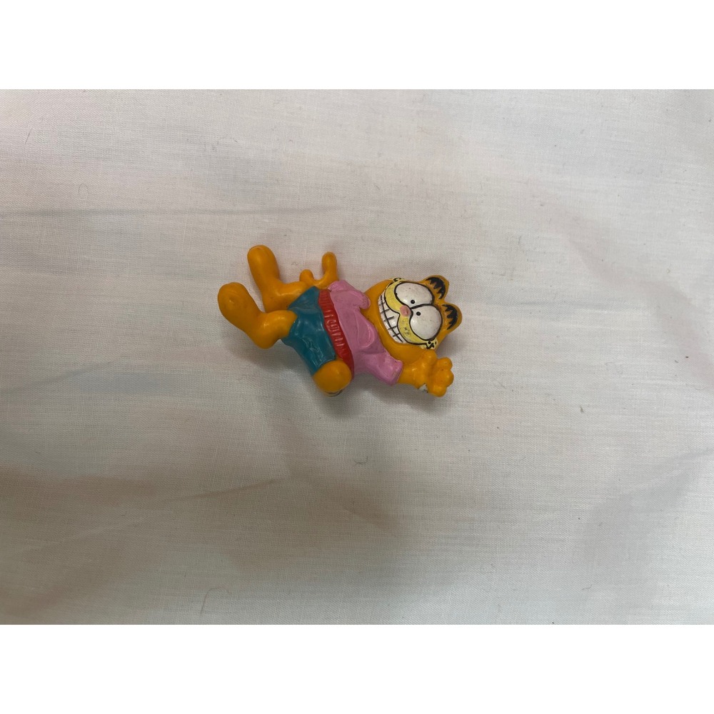 Vintage 1978-1981 Mini Garfield PVC Figure Toy